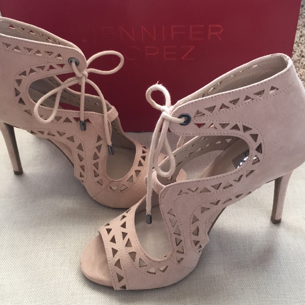 Jennifer Lopez Nude Heels